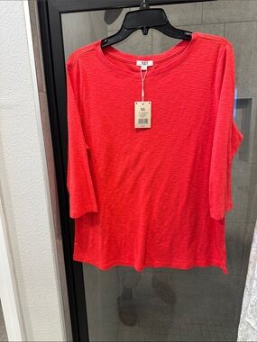 NIC+ZOE Red Long-Sleeve Crewneck Tee